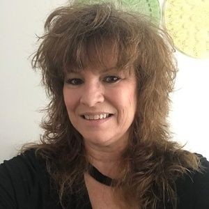 Meet your Posher, paula